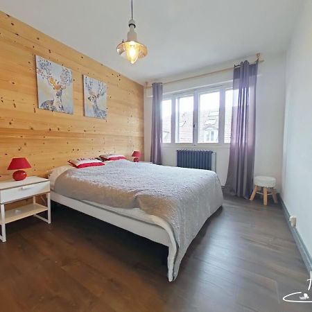La Cahutte Du Tisseur, Hyper Centre Apartment Gerardmer Exterior photo