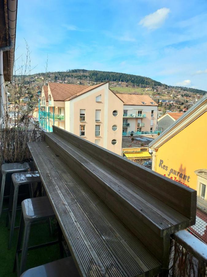 La Cahutte Du Tisseur, Hyper Centre Apartment Gerardmer Exterior photo